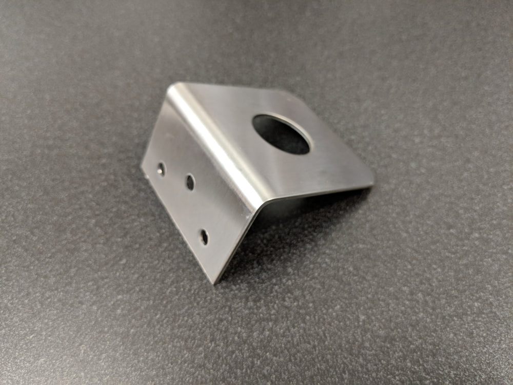 UNIVERSAL ANTENNA/RECEIVER BRACKET - RA Motorsports Canada