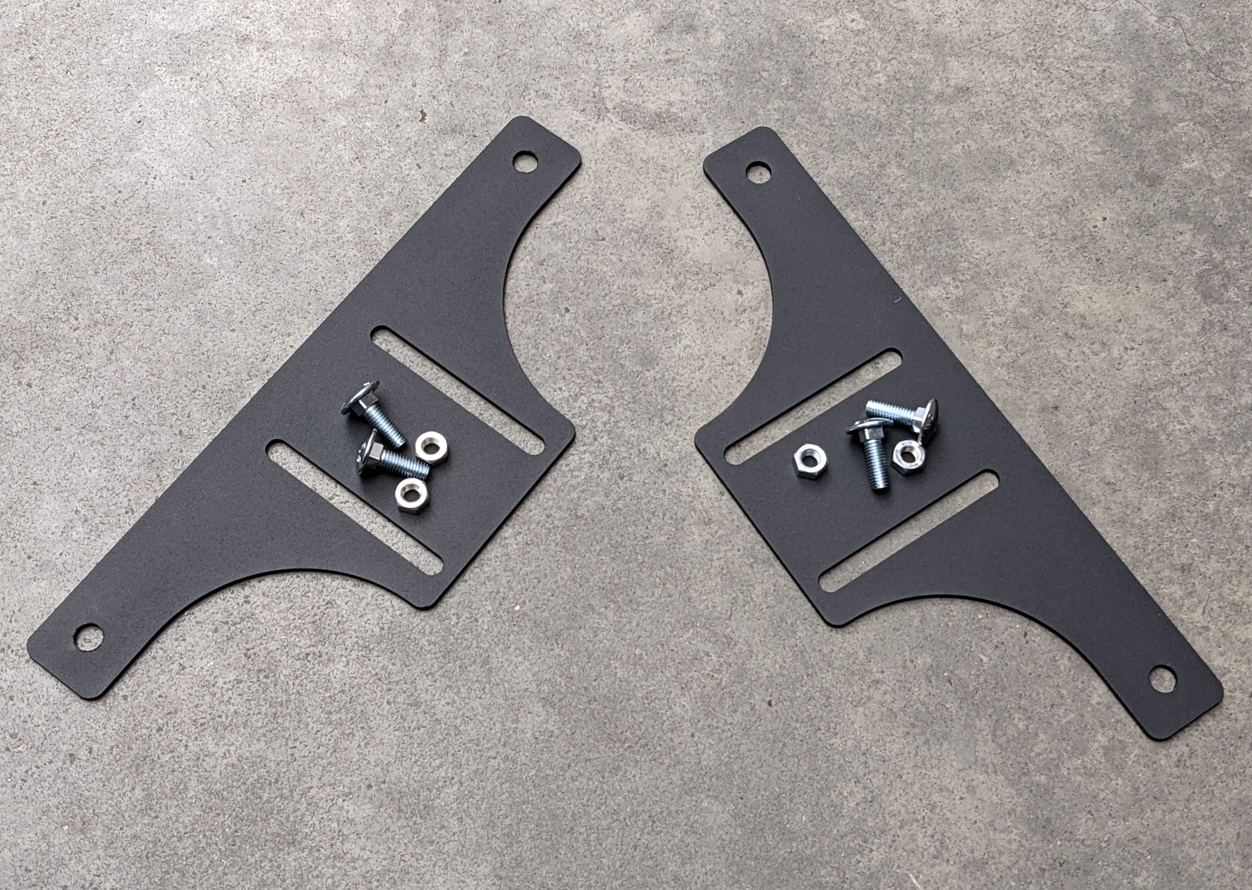 MAXTRAX MOUNTING BRACKETS - RA Motorsports Canada