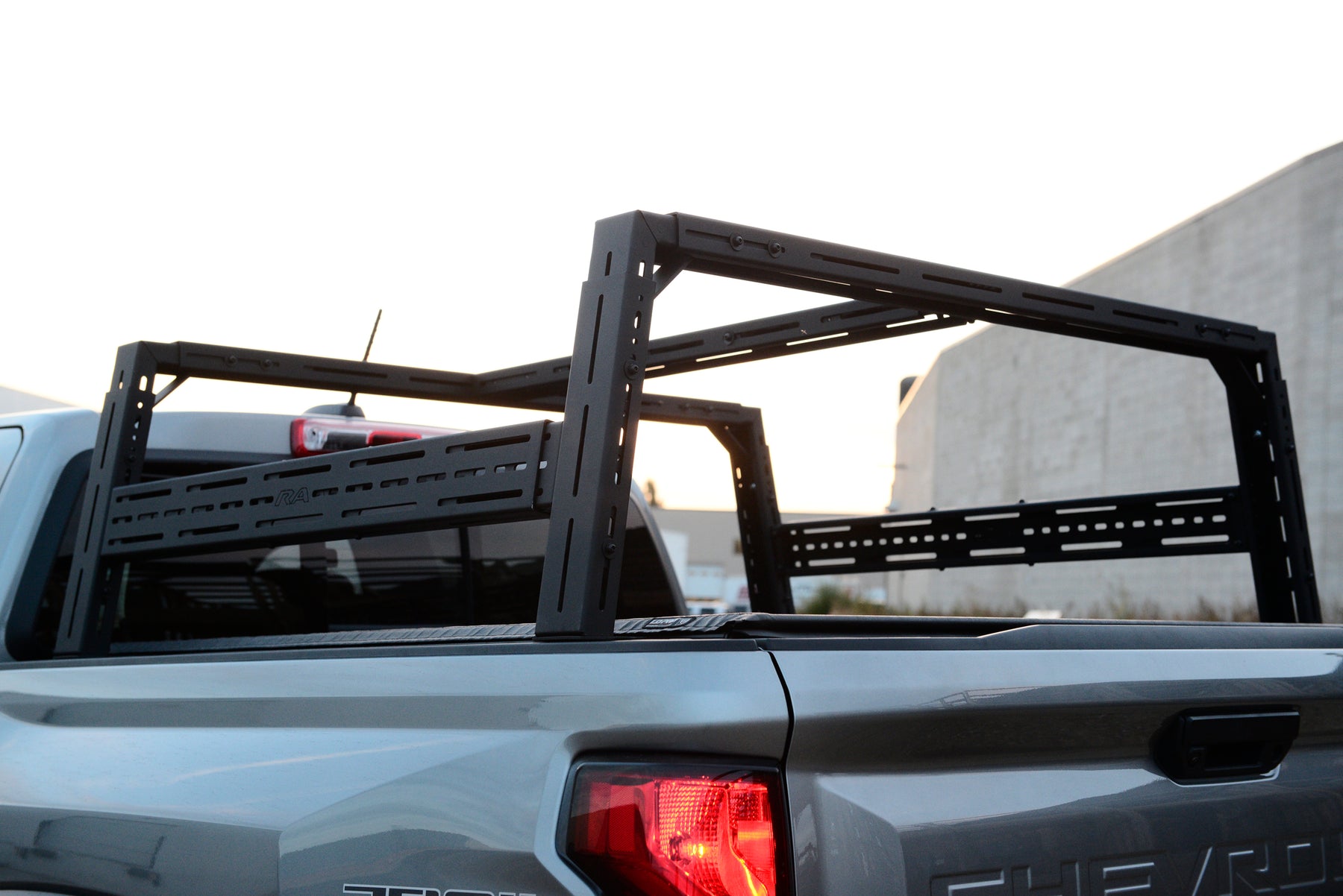UNIVERSAL ADJUSTABLE BED RACK KIT, SOFTOPPER COMPATIBLE – RA ...