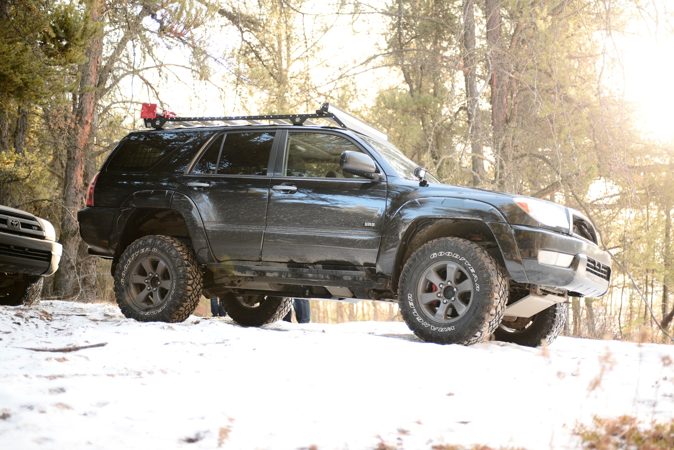 03-09 4RUNNER/GX470 ROCK SLIDERS – RA Motorsports Canada