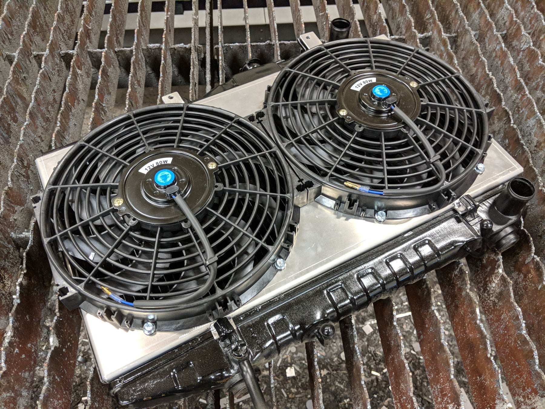 8487 TOYOTA COROLLA AE86 RADIATOR FAN SHROUD KIT RA Motorsports Canada